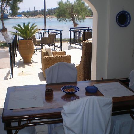 Hotel En Plo à Élaphonèse Extérieur photo