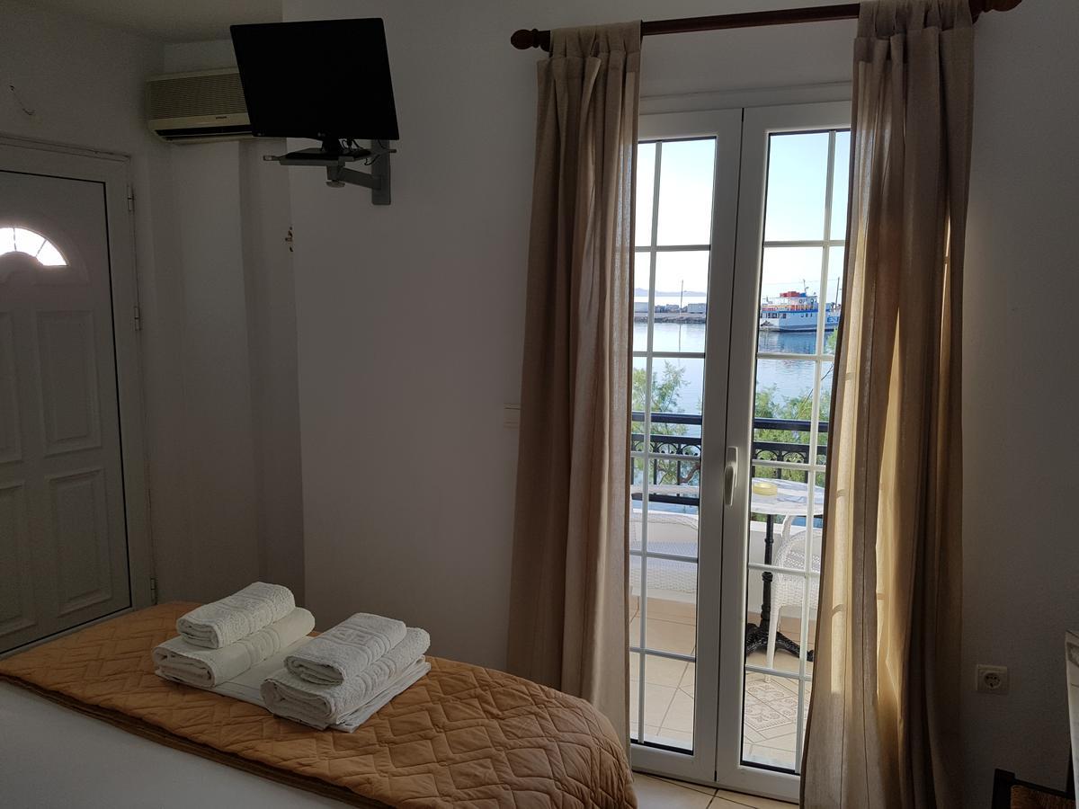 Hotel En Plo à Élaphonèse Extérieur photo